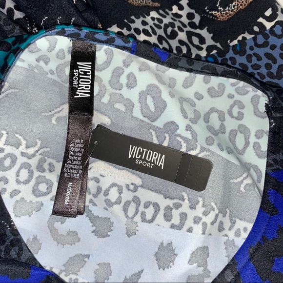 NWT VS  Sport Dress Leopard Open Back Dress M - Picture 13 of 13